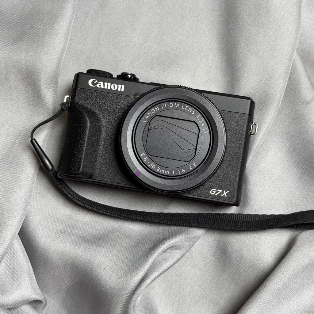 Canon PowerShot G7X Mark III