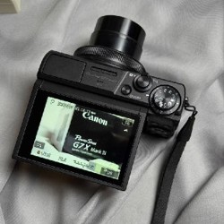 Canon PowerShot G7X Mark III - фото 4