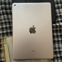 IPad (6th generation) - фото 2