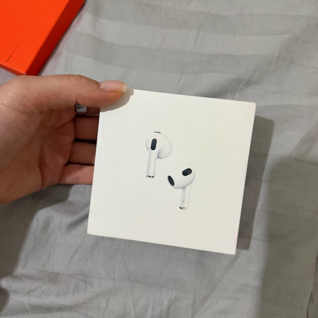 Кейс от AirPods Pro