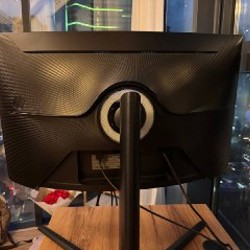 Монитор Samsung Odyssey G6 - фото 2