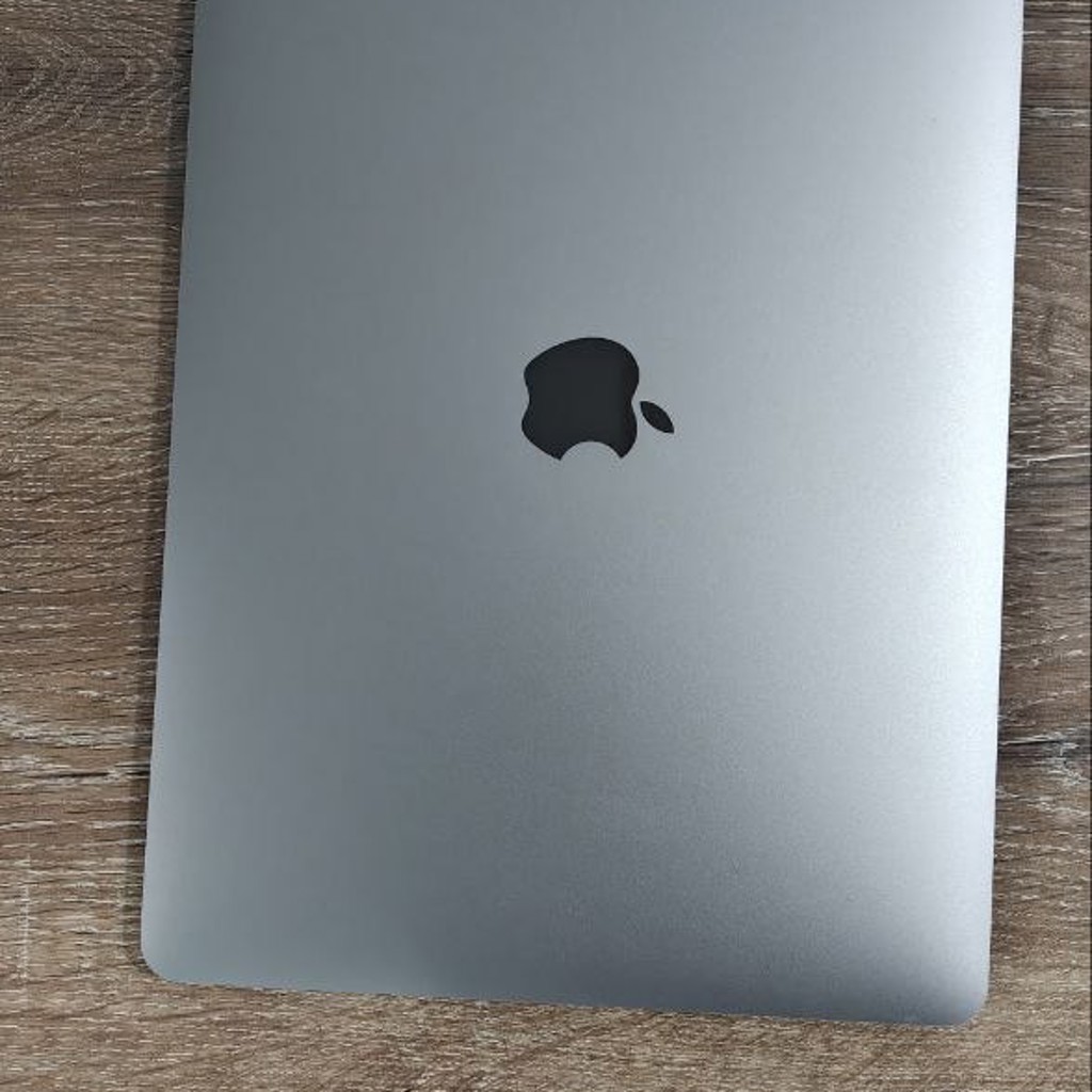 MacBook Pro 13