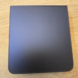 Samsung Galaxy Z Flip 7 - фото 3