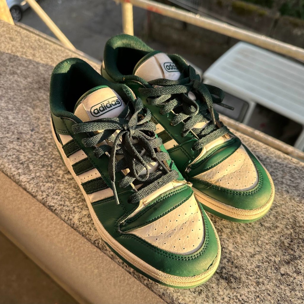 Кроссовки Adidas