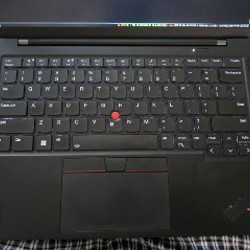 Ноутбук Lenovo X1 Carbon Gen 10 - фото 5