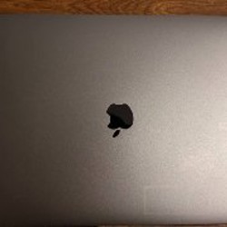 MacBook Pro 15,4” 2019 - фото 5