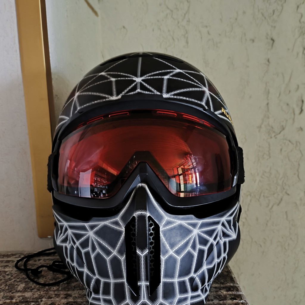 Горнолыжный шлем Ruroc RG1-DX