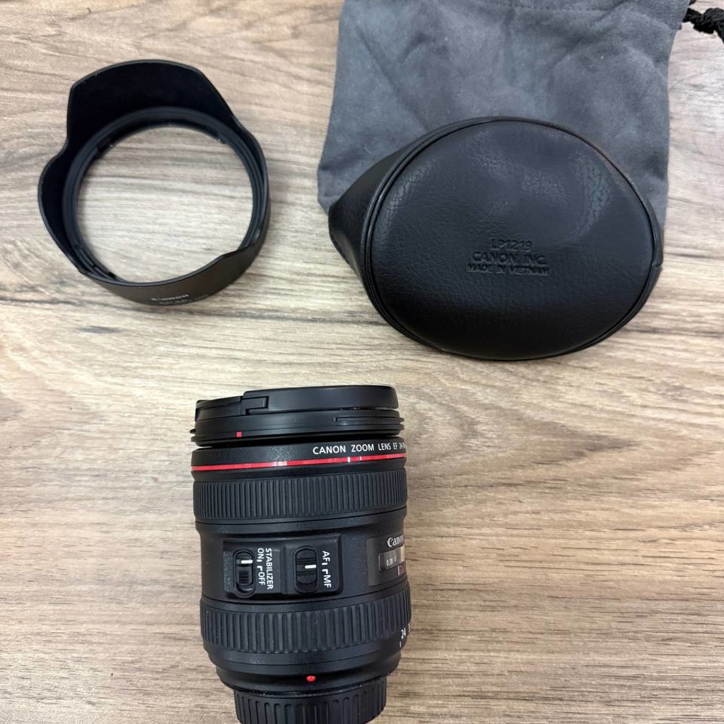 Canon EF 24–70mm f/4L IS USM