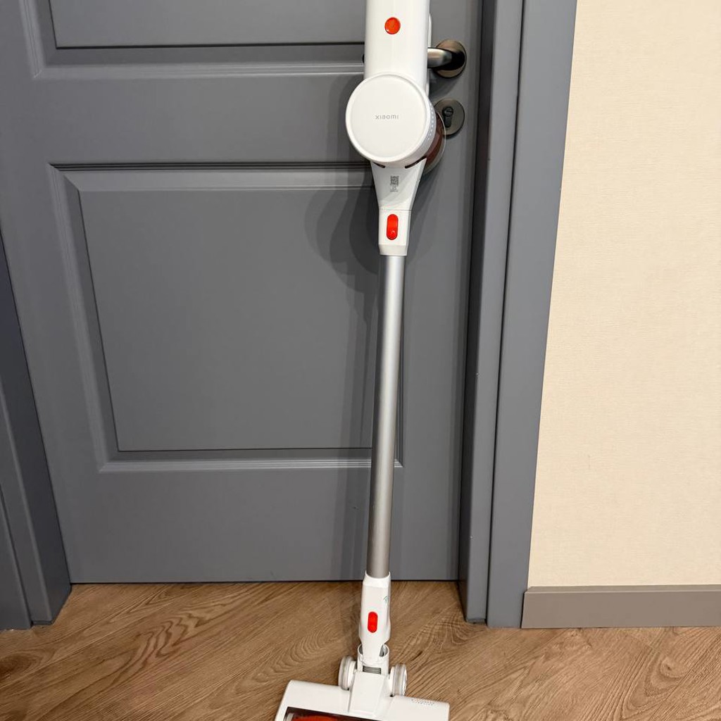 Вертикальный пылесос Xiaomi Vacuum Cleaner G20 Lite