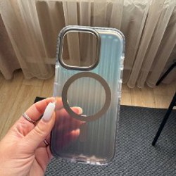 Чехол на iPhone 16 Pro - фото 4