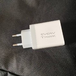 Зарядный адаптер блок питания 220V - 2 USB + 2 Type-C (10W) - фото 4