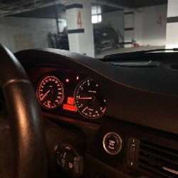 BMW 320i - фото 5