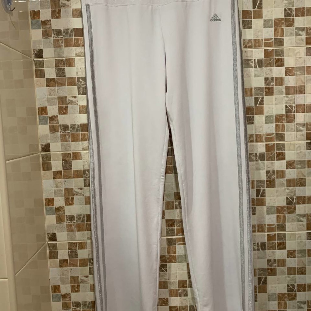 Кроссовки Adidas