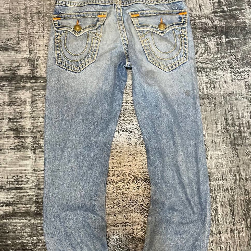 Джинсы True Religion