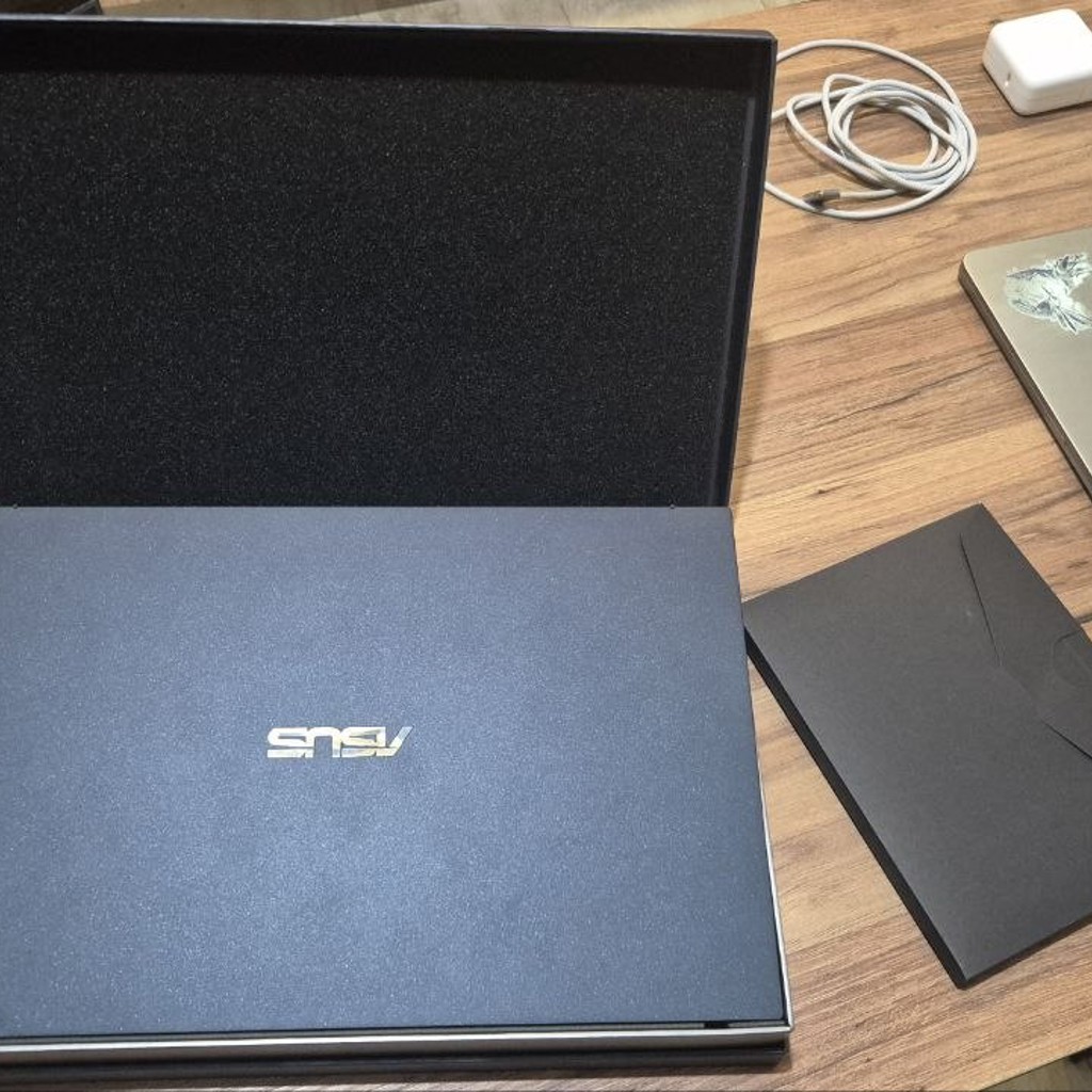 Ноут Asus Expertbook