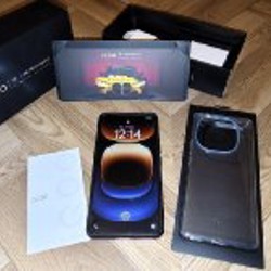 IQOO 12 - фото 3