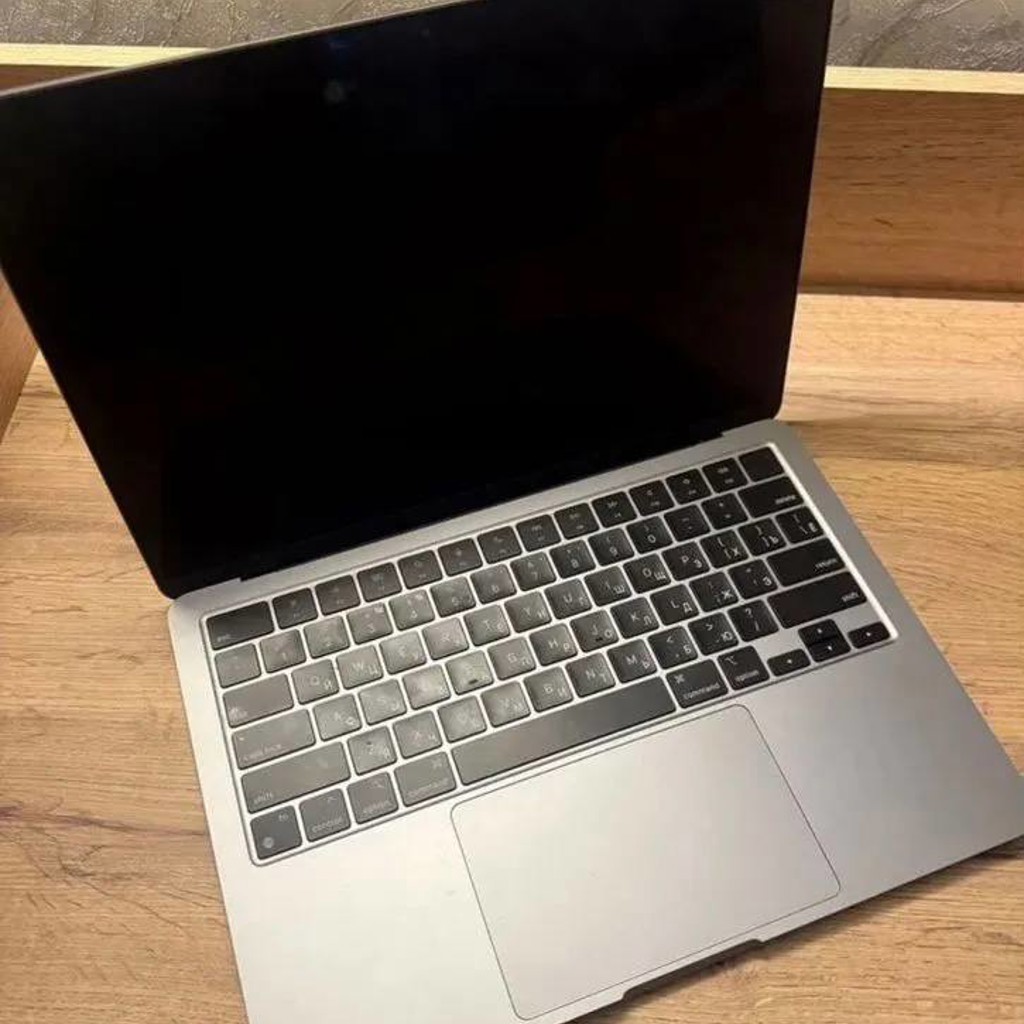 MacBook Air M2 2022