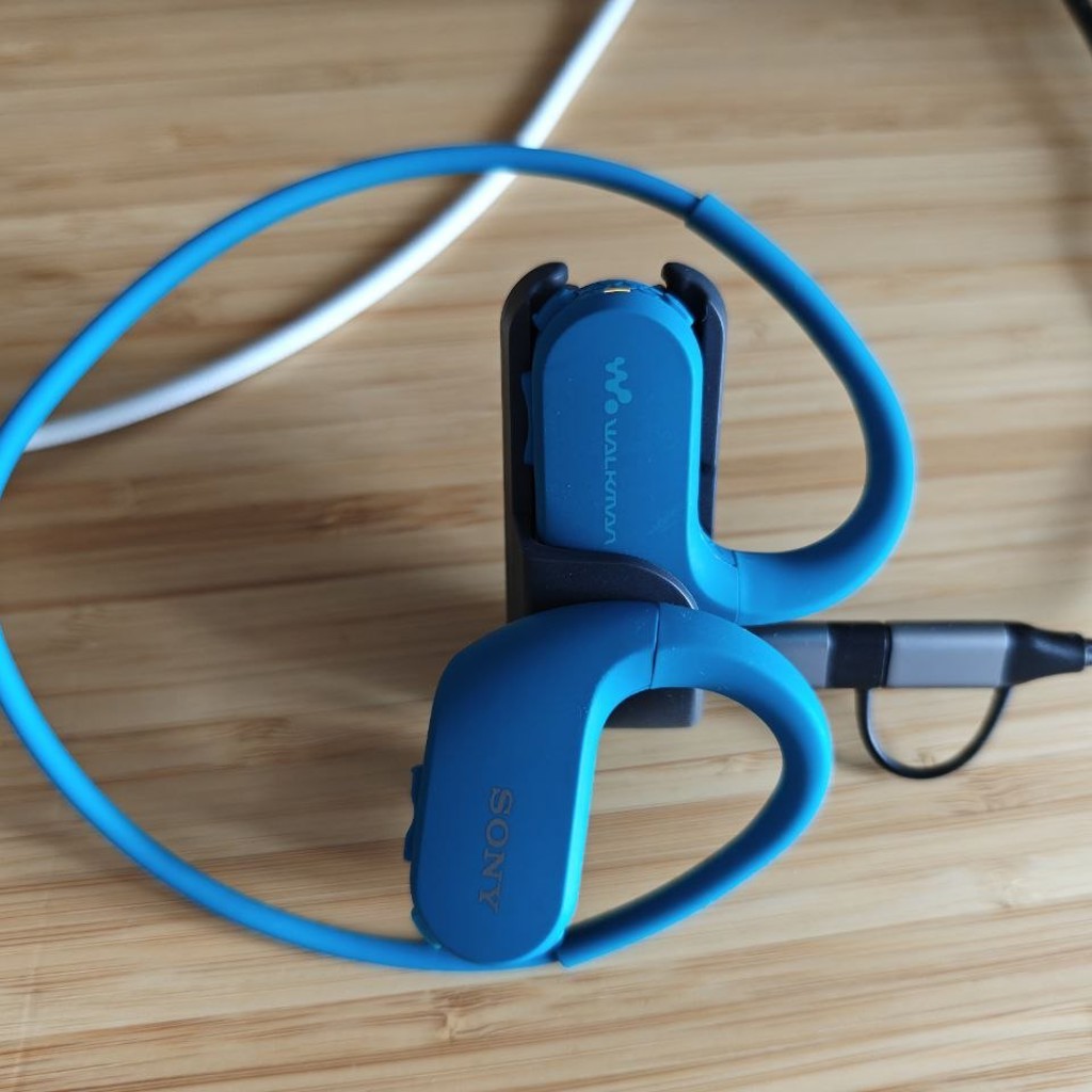 Плеер для плавания Sony Walkman