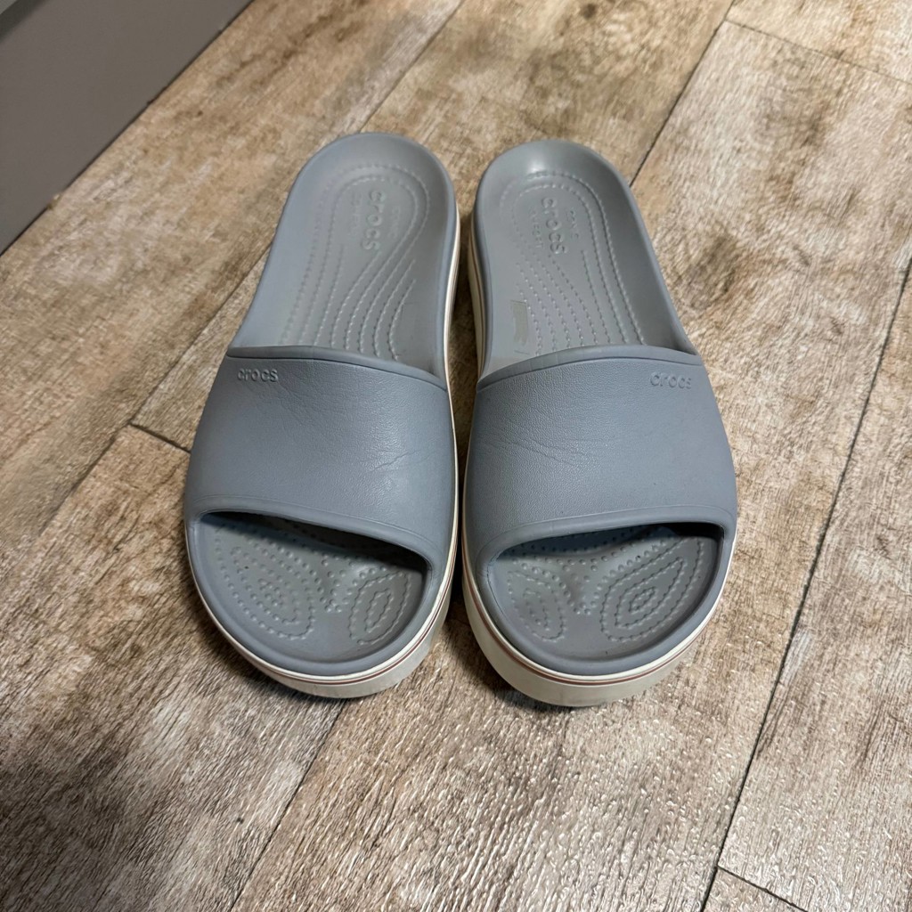 Шлепанцы Crocs