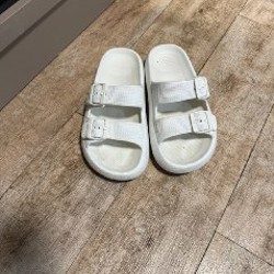 Шлепанцы Crocs - фото 6