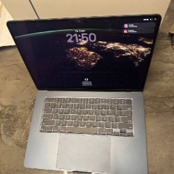 Apple MacBook Air 15.3” M4 - фото 4