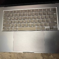 Apple MacBook Air 15.3” M4 - фото 5