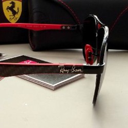 Солнцезащитные очки Ray Ban - фото 2