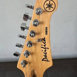 Электрогитара Yamaha Pacifica 112J - фото 3