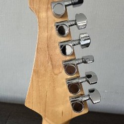 Электрогитара Yamaha Pacifica 112J - фото 4