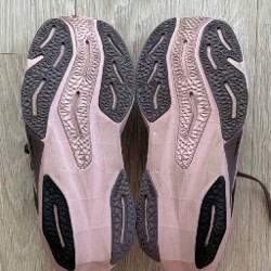 Беговые кроссовки New Balance Rebel v4 - фото 4