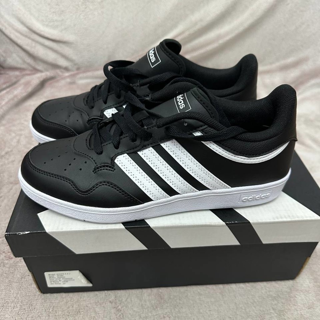 Кроссовки Adidas