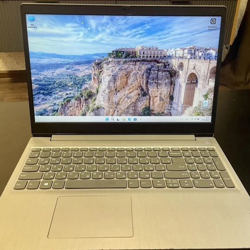 Ноутбук Lenovo