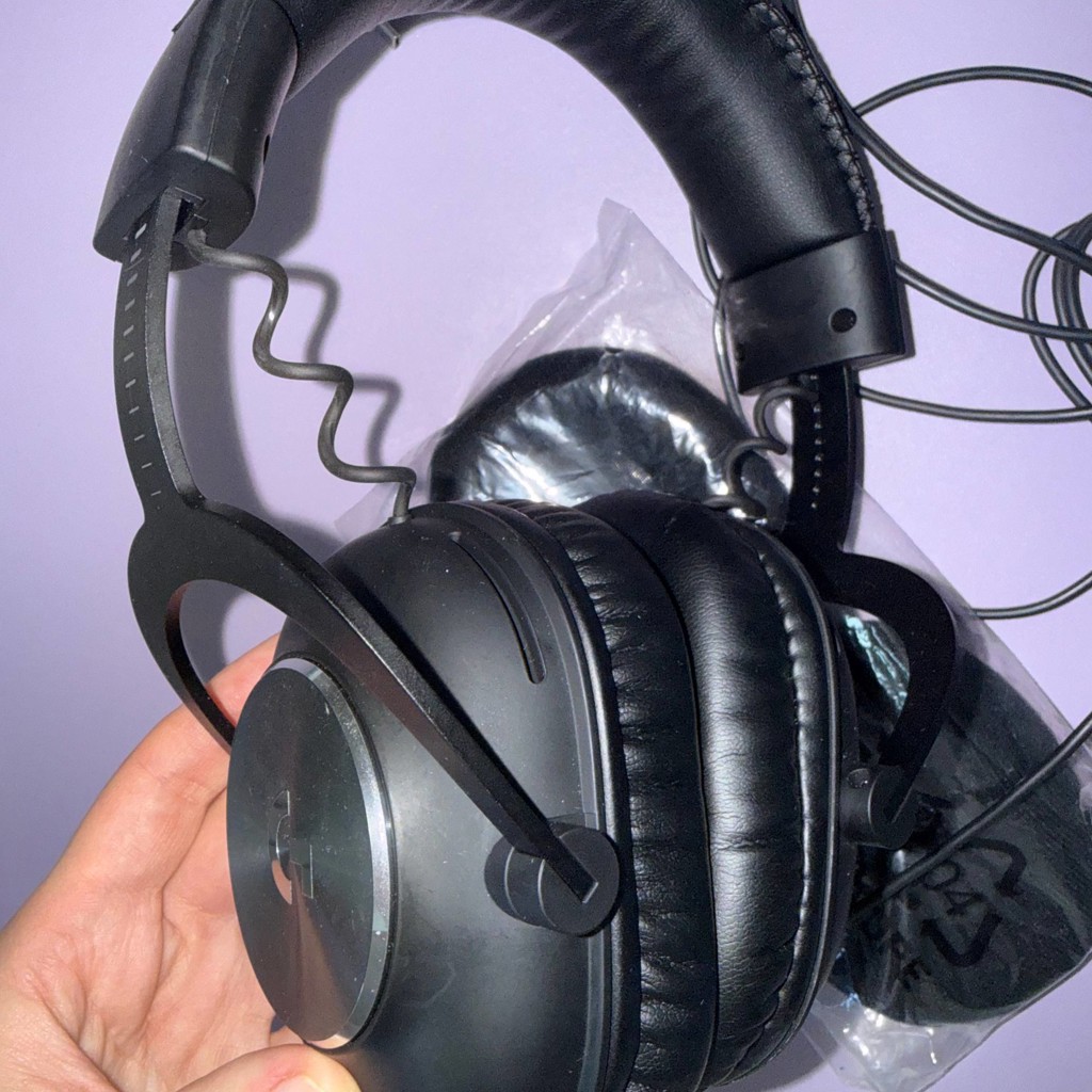 Наушники Logitech G Pro