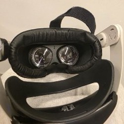 Беспроводные шлемы Meta Quest 2 - фото 3