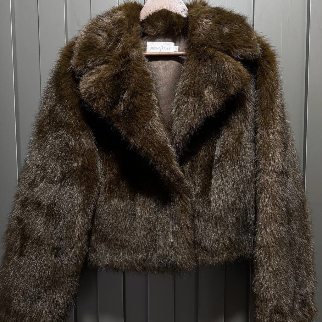 Легкая демисезонная куртка ZARA