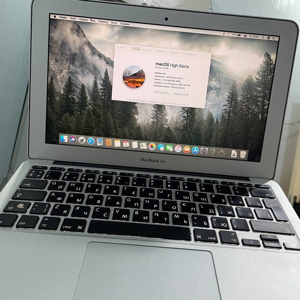 MacBook Air 11’ 2011