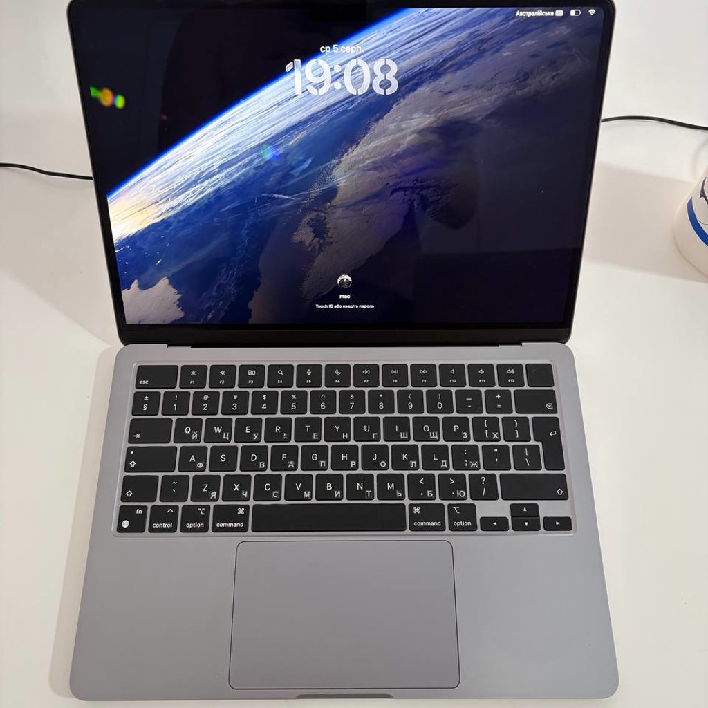 MacBook Air M2