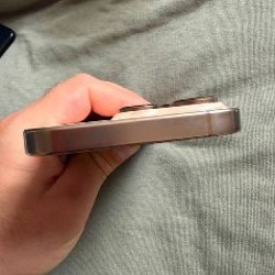 Iphone 16 pro - фото 5