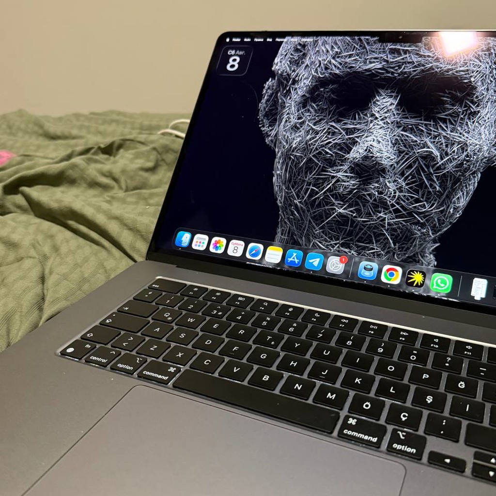 MacBook Air 15″ M2