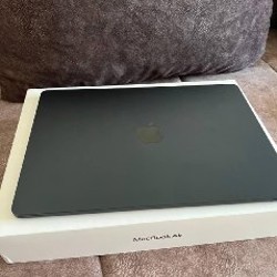 MacBook Air 15 дюймов - фото 2