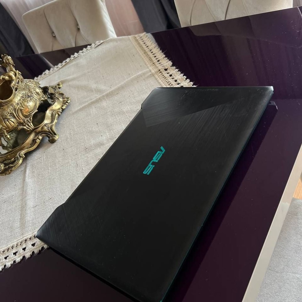 Игровой ASUS M570D