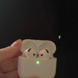 AirPods 4 ANC - фото 2