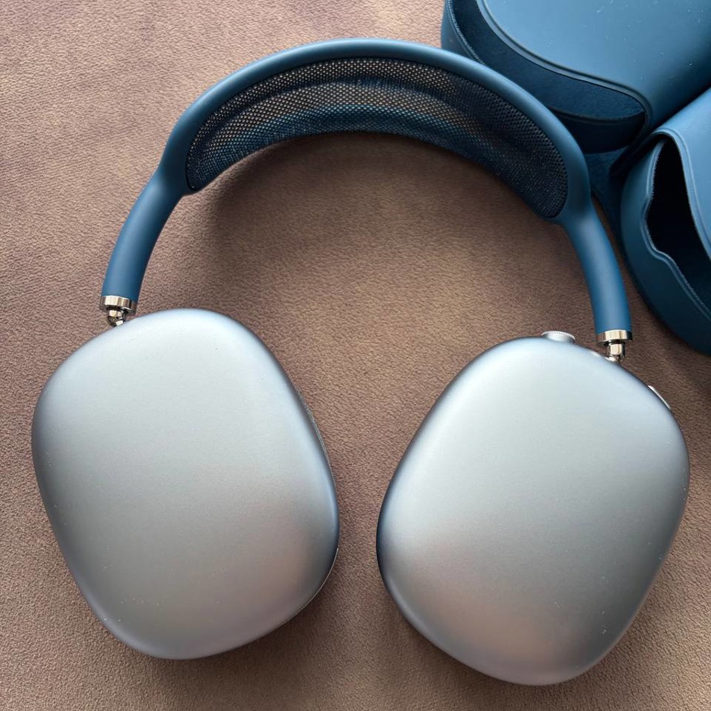 AirPods Max