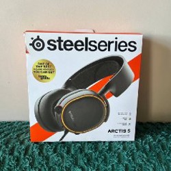 Наушники SteelSeries Arctis 5 - фото 1