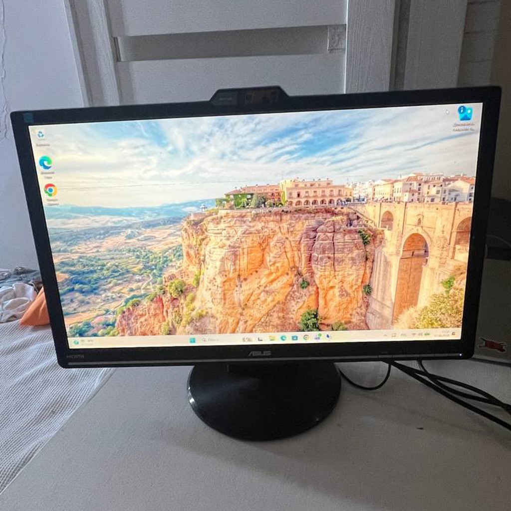 Монитор Asus VK246H