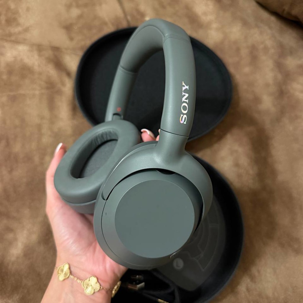 Sony WH-1000XM5