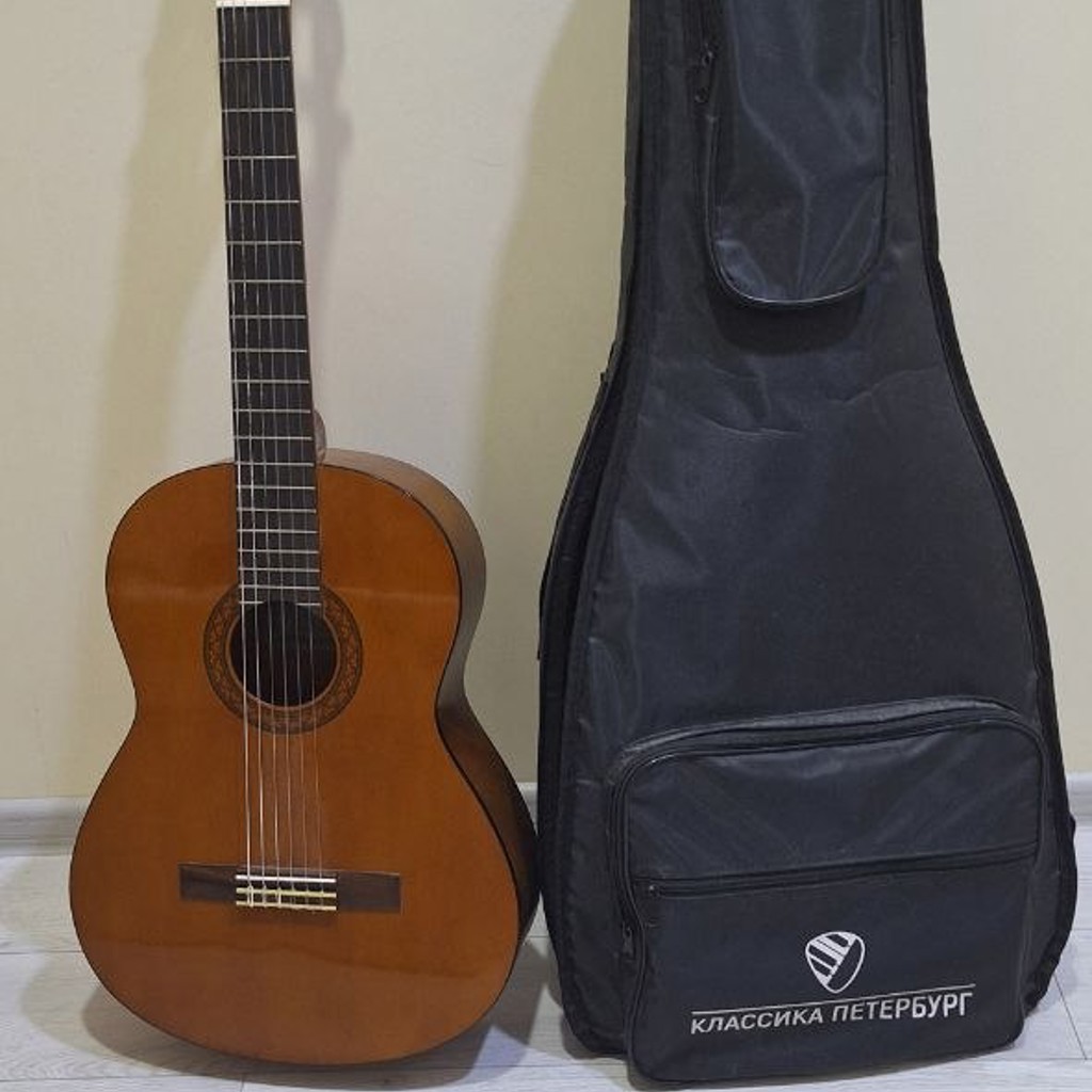 Гитара Yamaha C40