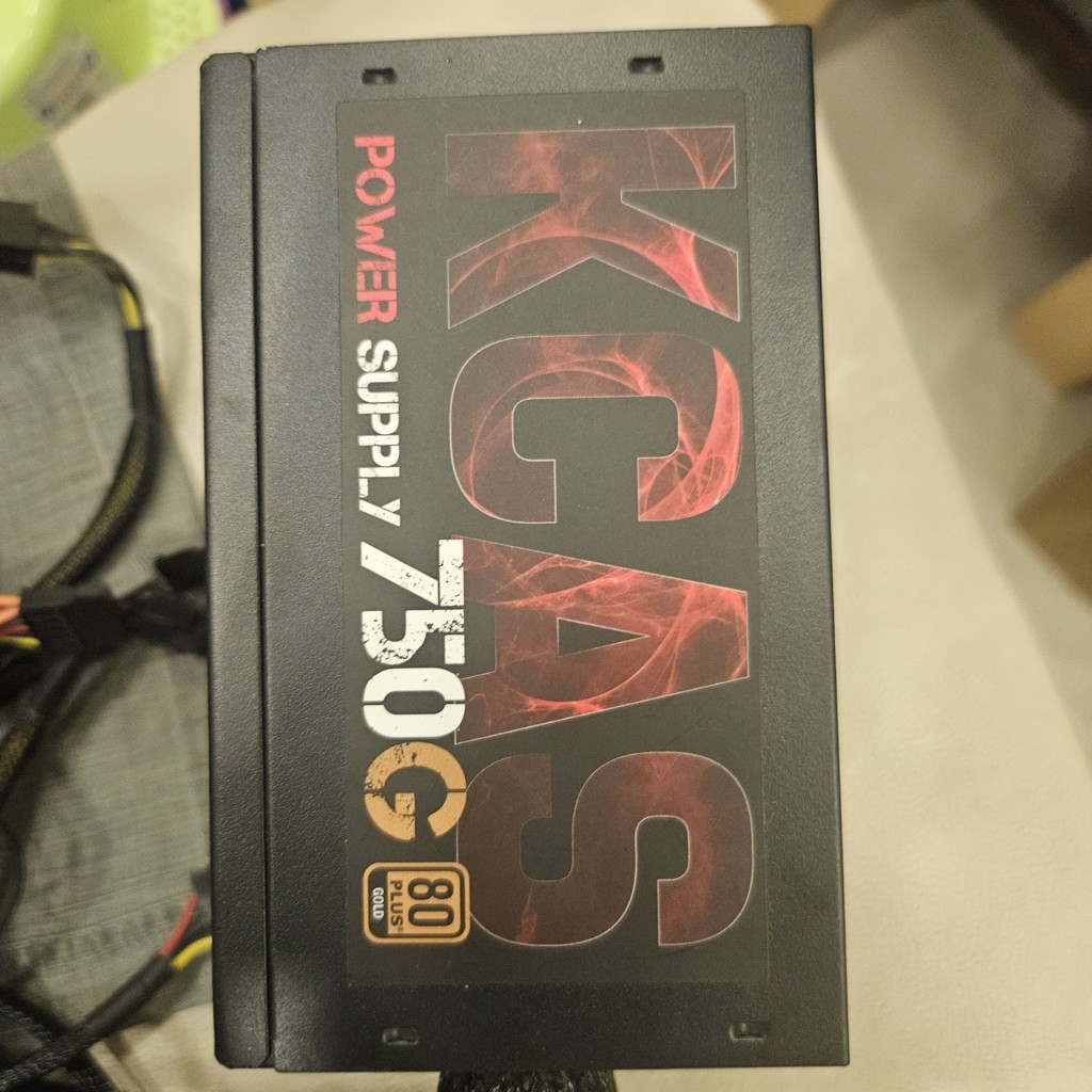 AeroCool KCAS 750G