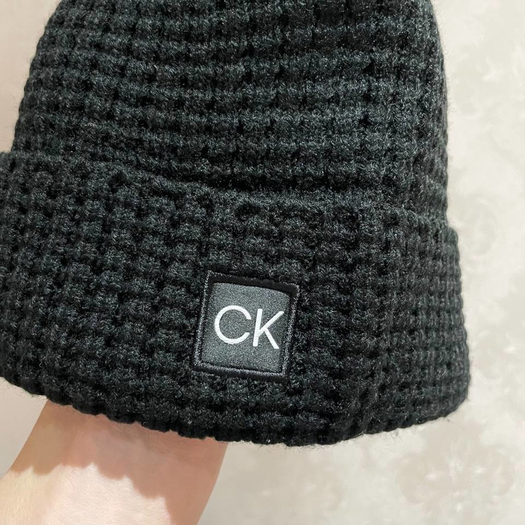 Шапка Calvin Klein