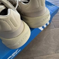 Adidas Ozelia Sand - фото 9